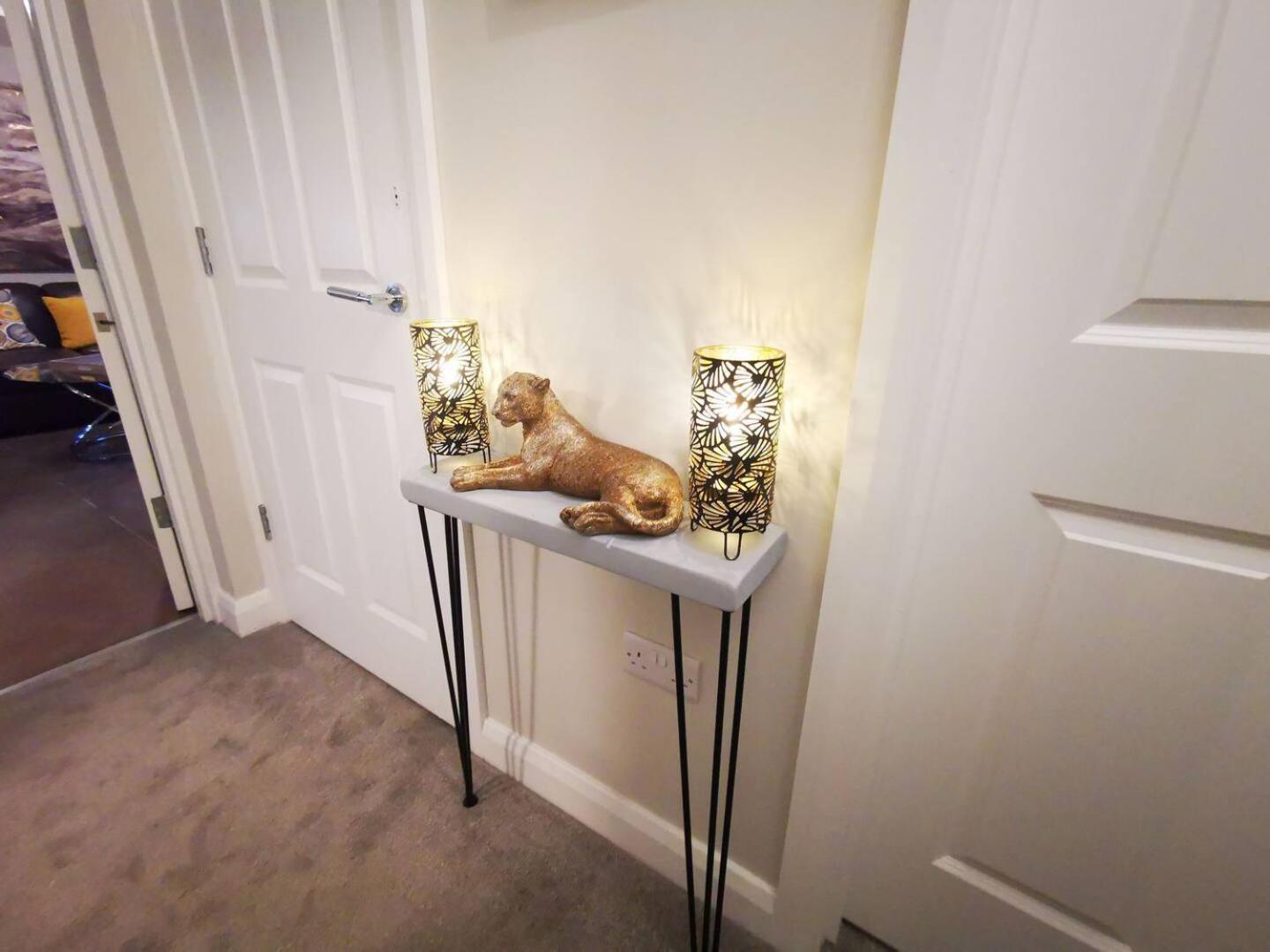 Belfast Central 2 Bedroom Luxurious Modern Stay Екстер'єр фото